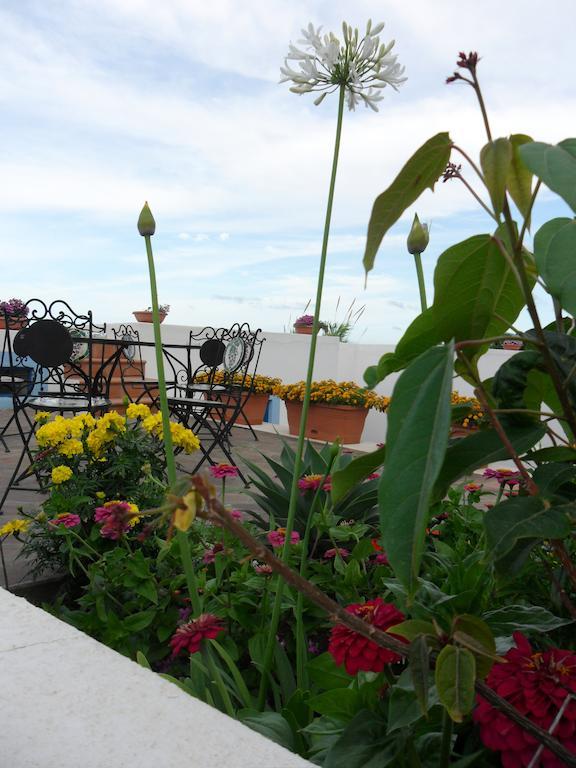 Hotel Punta Barone Санта Марина Салина Екстериор снимка